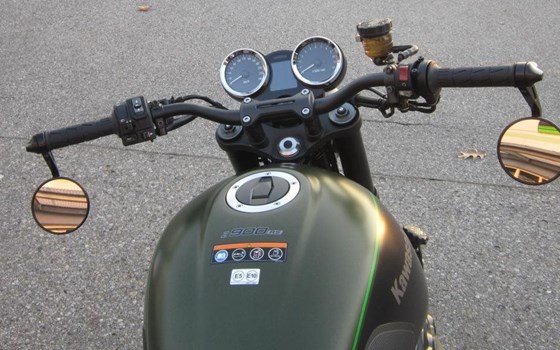 Umgebautes Motorrad Kawasaki Z900 RS von Motorradwelt Auer GmbH - Bild 8 Umgebautes Motorrad Kawasaki Z900 RS von Motorradwelt Auer GmbH - Bild 8
