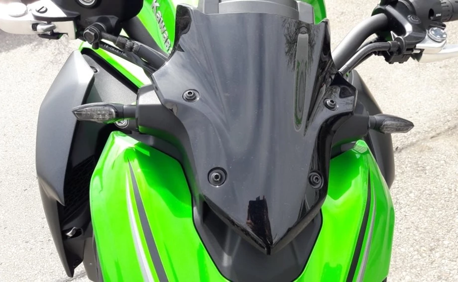 Rebuilt motorbike Kawasaki Z900 Bild 3: Rebuilt motorbike Kawasaki Z900