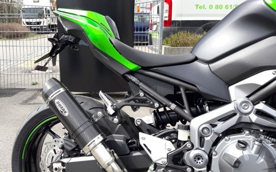Umgebautes Motorrad Kawasaki Z900 von Motorradwelt Auer GmbH - Bild 1 Umgebautes Motorrad Kawasaki Z900 von Motorradwelt Auer GmbH - Bild 1