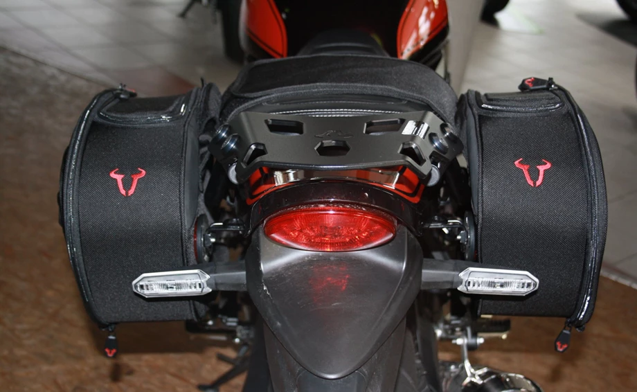 Umbgebautes Motorrad Kawasaki Z900 RS Bild 9: Umbgebautes Motorrad Kawasaki Z900 RS