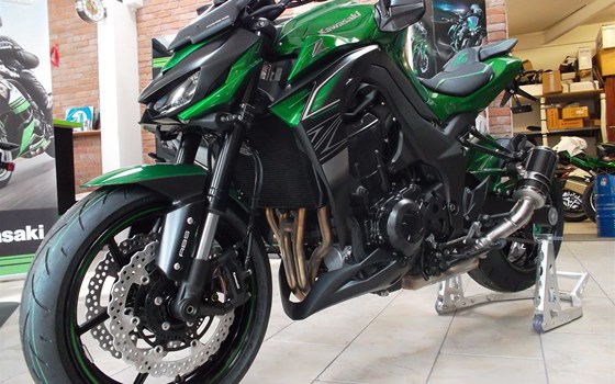 Umgebautes Motorrad Kawasaki Z1000 von Motorradshop Ahlers - Bild 10 Umgebautes Motorrad Kawasaki Z1000 von Motorradshop Ahlers - Bild 10