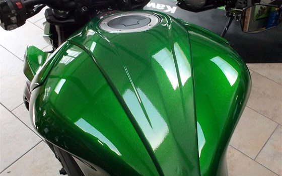 Umgebautes Motorrad Kawasaki Z1000 von Motorradshop Ahlers - Bild 5 Umgebautes Motorrad Kawasaki Z1000 von Motorradshop Ahlers - Bild 5