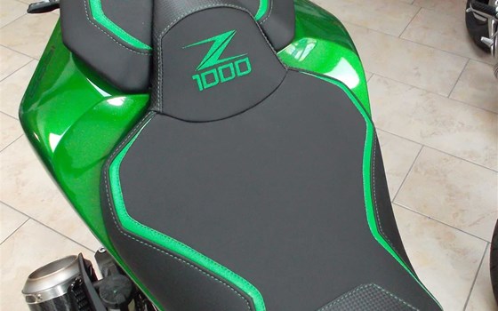 Umgebautes Motorrad Kawasaki Z1000 von Motorradshop Ahlers - Bild 9 Umgebautes Motorrad Kawasaki Z1000 von Motorradshop Ahlers - Bild 9