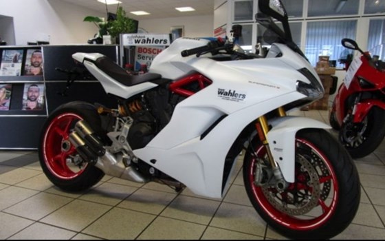 Umgebautes Motorrad Ducati SuperSport S von Team Wahlers GmbH - Bild 6 Umgebautes Motorrad Ducati SuperSport S von Team Wahlers GmbH - Bild 6