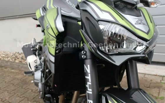 Umgebautes Motorrad Kawasaki Z900 von Motorradtechnik Geenen GmbH - Bild 3 Umgebautes Motorrad Kawasaki Z900 von Motorradtechnik Geenen GmbH - Bild 3