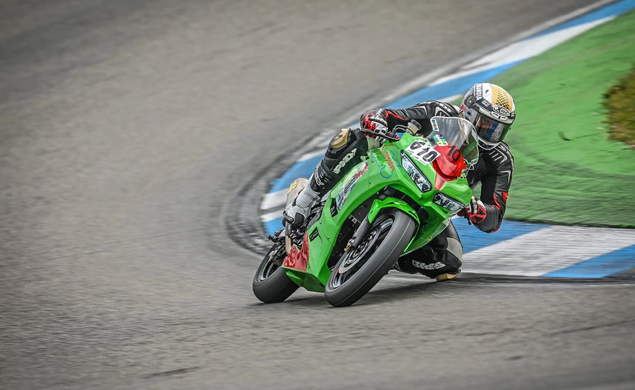 Umbgebautes Motorrad Kawasaki Ninja 400 Bild 4: Umbgebautes Motorrad Kawasaki Ninja 400