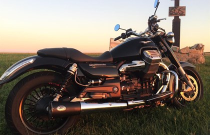 Moto Guzzi California 1400 Custom Custom Bike