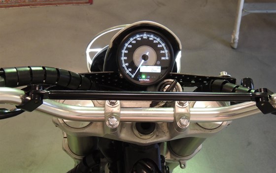 Umgebautes Motorrad Honda FMX650 von user1038863 - Bild 14 Umgebautes Motorrad Honda FMX650 von user1038863 - Bild 14