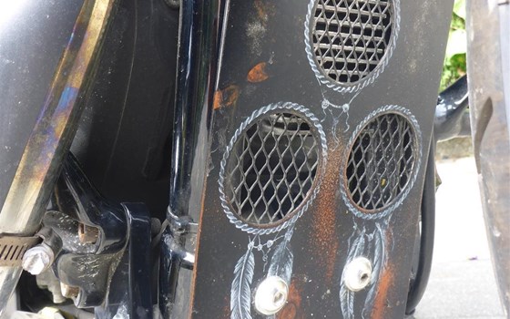 Umgebautes Motorrad Harley-Davidson Sportster XL 883 N Iron von user1033264 - Bild 12 Umgebautes Motorrad Harley-Davidson Sportster XL 883 N Iron von user1033264 - Bild 12