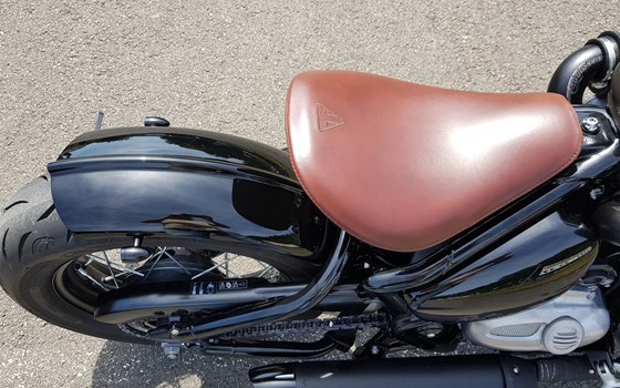 Umgebautes Motorrad Triumph Bonneville Bobber von Motorradhaus Löhmer GmbH - Bild 9 Umgebautes Motorrad Triumph Bonneville Bobber von Motorradhaus Löhmer GmbH - Bild 9