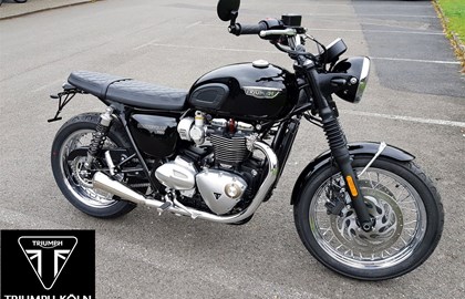 Triumph Bonneville T120 Custom Bike