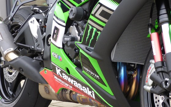 Umgebautes Motorrad Kawasaki Ninja ZX-10R KRT von BPR-Bikes e.K. - Bild 4 Umgebautes Motorrad Kawasaki Ninja ZX-10R KRT von BPR-Bikes e.K. - Bild 4