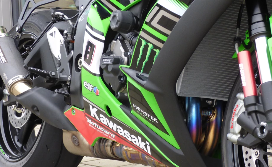 Umbgebautes Motorrad Kawasaki Ninja ZX-10R KRT Bild 4: Umbgebautes Motorrad Kawasaki Ninja ZX-10R KRT