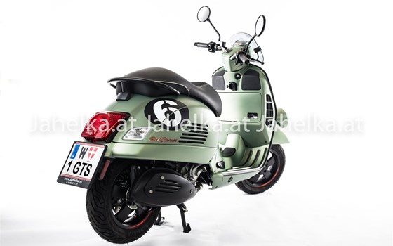 Umgebautes Motorrad Vespa GTV 300 Special Edition Sei Giorni Euro4 von Jahelka Zweirad GmbH - Bild 6 Umgebautes Motorrad Vespa GTV 300 Special Edition Sei Giorni Euro4 von Jahelka Zweirad GmbH - Bild 6