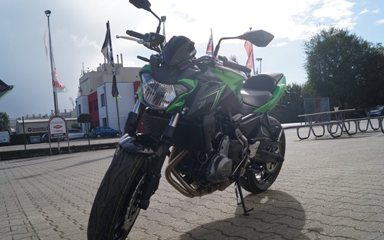 Umgebautes Motorrad Kawasaki Z650 von Rolf Berentelg GmbH & Co.KG - Bild 11 Umgebautes Motorrad Kawasaki Z650 von Rolf Berentelg GmbH & Co.KG - Bild 11