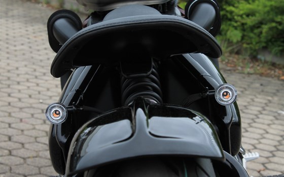 Umgebautes Motorrad Triumph Bonneville Bobber von Stärker-Profil GmbH - Bild 4 Umgebautes Motorrad Triumph Bonneville Bobber von Stärker-Profil GmbH - Bild 4