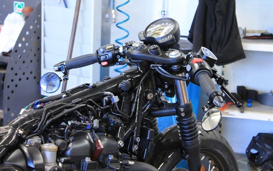 Umgebautes Motorrad Triumph Bonneville Bobber von Stärker-Profil GmbH - Bild 18 Umgebautes Motorrad Triumph Bonneville Bobber von Stärker-Profil GmbH - Bild 18