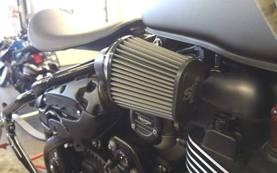 Umgebautes Motorrad Triumph Bonneville Bobber von Stärker-Profil GmbH - Bild 20 Umgebautes Motorrad Triumph Bonneville Bobber von Stärker-Profil GmbH - Bild 20
