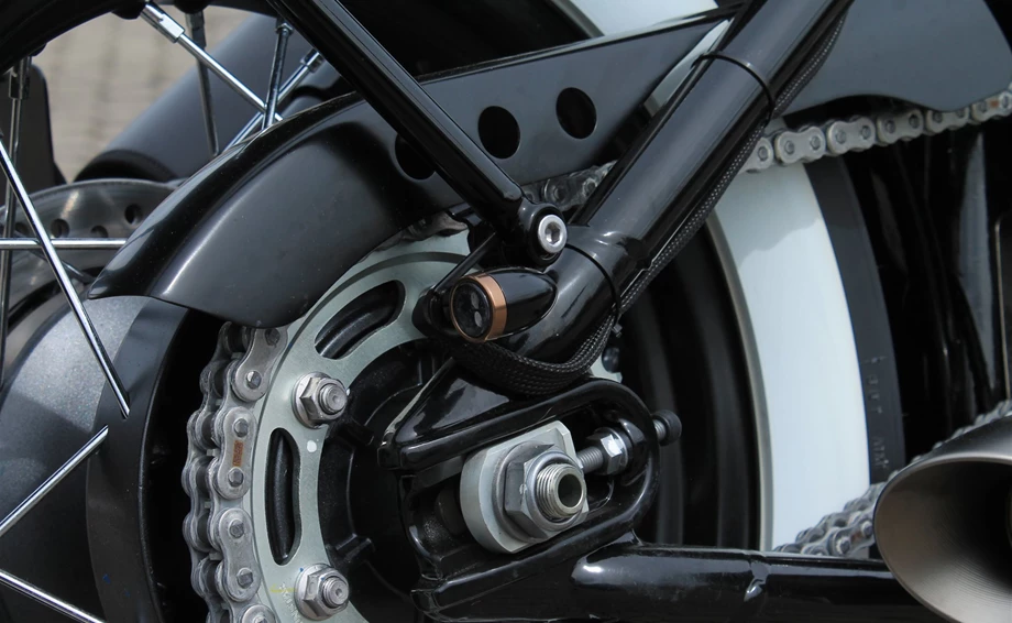 Umbgebautes Motorrad Triumph Bonneville Bobber Bild 16: Umbgebautes Motorrad Triumph Bonneville Bobber