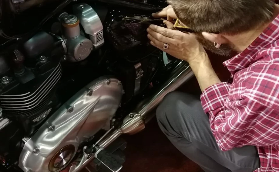 Umbgebautes Motorrad Triumph Bonneville Bobber Bild 22: Umbgebautes Motorrad Triumph Bonneville Bobber