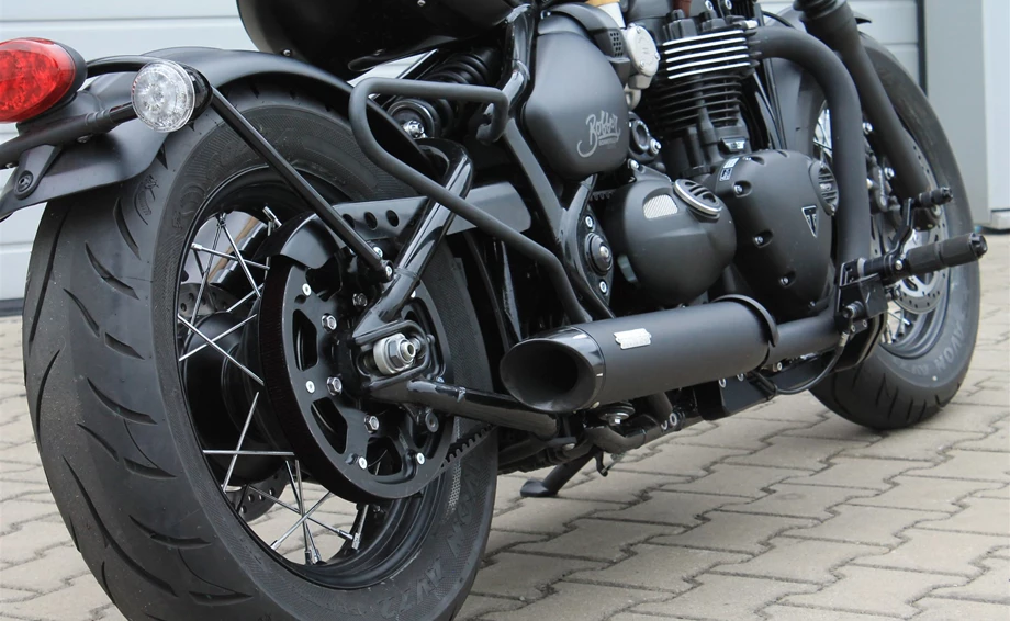 Umbgebautes Motorrad Triumph Bonneville Bobber Black Bild 3: Umbgebautes Motorrad Triumph Bonneville Bobber Black