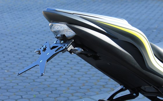 Umgebautes Motorrad Suzuki GSX-S1000 von Stärker-Profil GmbH - Bild 6 Umgebautes Motorrad Suzuki GSX-S1000 von Stärker-Profil GmbH - Bild 6