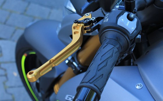 Umgebautes Motorrad Suzuki GSX-S1000 von Stärker-Profil GmbH - Bild 9 Umgebautes Motorrad Suzuki GSX-S1000 von Stärker-Profil GmbH - Bild 9