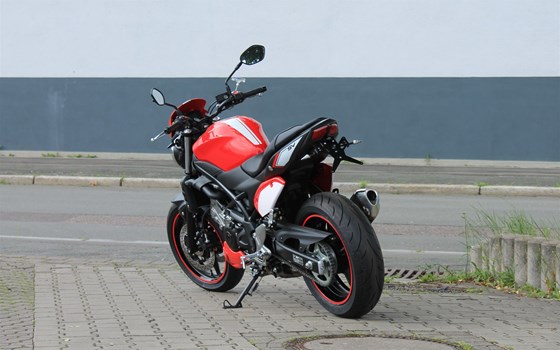 Umgebautes Motorrad Suzuki SV650 von Stärker-Profil GmbH - Bild 8 Umgebautes Motorrad Suzuki SV650 von Stärker-Profil GmbH - Bild 8