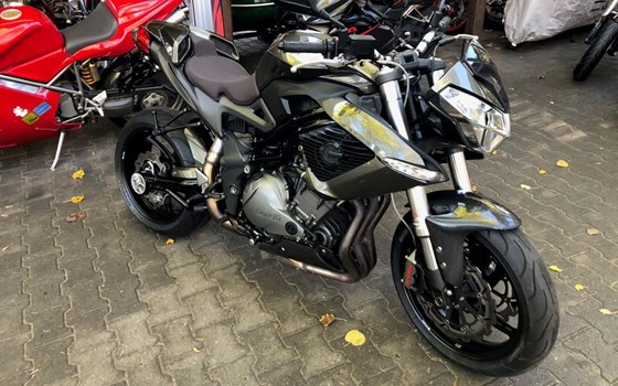 Umgebautes Motorrad Benelli TNT 1130 Century Racer von A.T.T.-Tiedemann-Motorräder e.Kfm - Bild 8 Umgebautes Motorrad Benelli TNT 1130 Century Racer von A.T.T.-Tiedemann-Motorräder e.Kfm - Bild 8