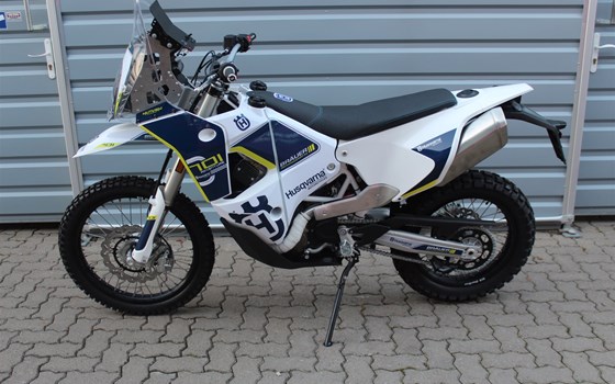 Umgebautes Motorrad Husqvarna 701 Enduro von Bräuer Motorradsport KG - Bild 8 Umgebautes Motorrad Husqvarna 701 Enduro von Bräuer Motorradsport KG - Bild 8
