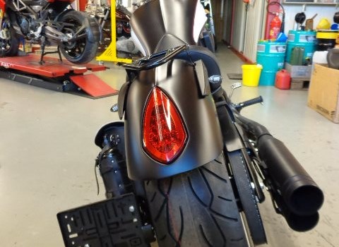 Umgebautes Motorrad Victory High-Ball von Berni´s Biker Bude - Bild 9 Umgebautes Motorrad Victory High-Ball von Berni´s Biker Bude - Bild 9