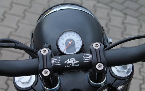 Umgebautes Motorrad Triumph Scrambler von Stärker-Profil GmbH - Bild 24 Umgebautes Motorrad Triumph Scrambler von Stärker-Profil GmbH - Bild 24