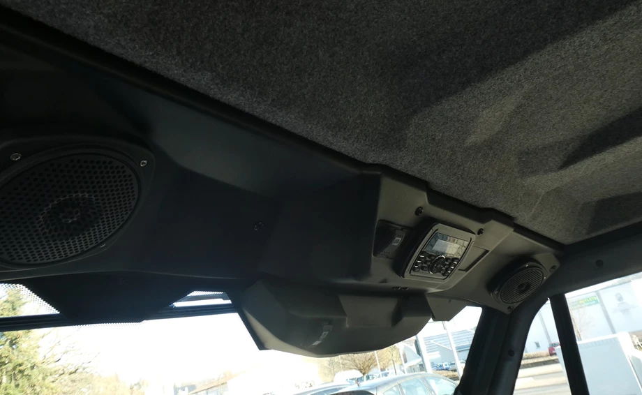 Umbgebautes Motorrad Can-Am Traxter Pro Bild 17: Umbgebautes Motorrad Can-Am Traxter Pro