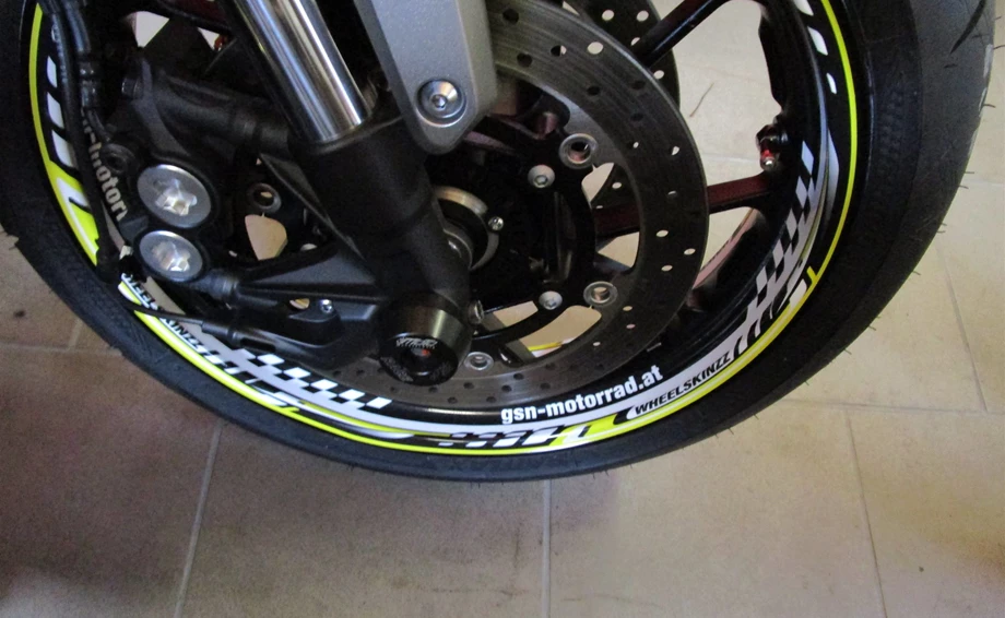 Umbgebautes Motorrad Yamaha XSR900 Bild 10: Umbgebautes Motorrad Yamaha XSR900