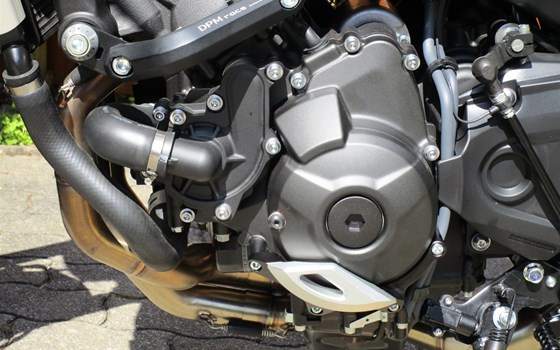 Umgebautes Motorrad Yamaha XSR900 von GSN Motorraeder - Bild 17 Umgebautes Motorrad Yamaha XSR900 von GSN Motorraeder - Bild 17