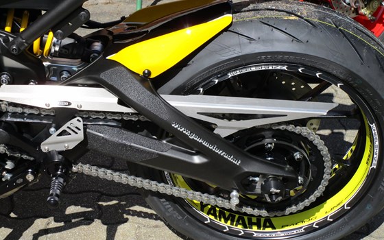 Umgebautes Motorrad Yamaha XSR900 von GSN Motorraeder - Bild 21 Umgebautes Motorrad Yamaha XSR900 von GSN Motorraeder - Bild 21