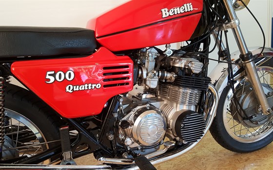 Umgebautes Motorrad Benelli 500 Quattro, 500, 504 von Motorrad Scheunpflug e.K. - Bild 5 Umgebautes Motorrad Benelli 500 Quattro, 500, 504 von Motorrad Scheunpflug e.K. - Bild 5