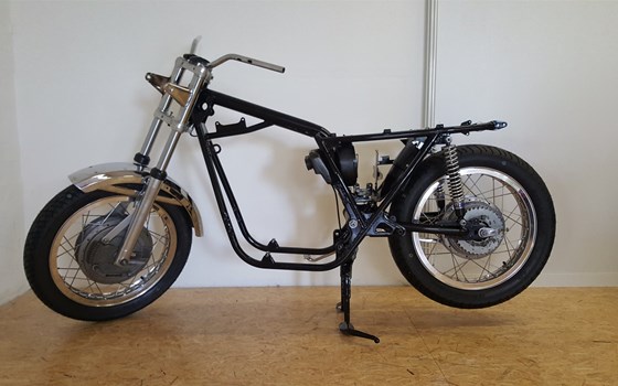 Umgebautes Motorrad Benelli 500 Quattro, 500, 504 von Motorrad Scheunpflug e.K. - Bild 11 Umgebautes Motorrad Benelli 500 Quattro, 500, 504 von Motorrad Scheunpflug e.K. - Bild 11