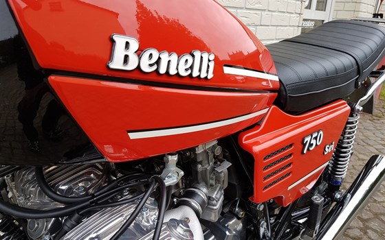 Umgebautes Motorrad Benelli 750 Sei von Motorrad Scheunpflug e.K. - Bild 3 Umgebautes Motorrad Benelli 750 Sei von Motorrad Scheunpflug e.K. - Bild 3