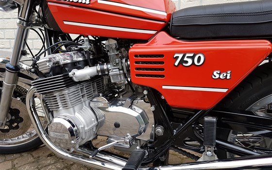 Umgebautes Motorrad Benelli 750 Sei von Motorrad Scheunpflug e.K. - Bild 2 Umgebautes Motorrad Benelli 750 Sei von Motorrad Scheunpflug e.K. - Bild 2