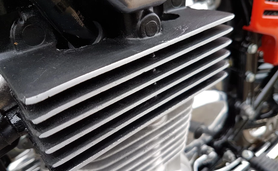 Umbgebautes Motorrad Benelli 750 Sei Bild 4: Umbgebautes Motorrad Benelli 750 Sei