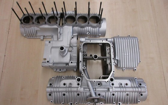 Umgebautes Motorrad Benelli 900 sei von Motorrad Scheunpflug e.K. - Bild 13 Umgebautes Motorrad Benelli 900 sei von Motorrad Scheunpflug e.K. - Bild 13