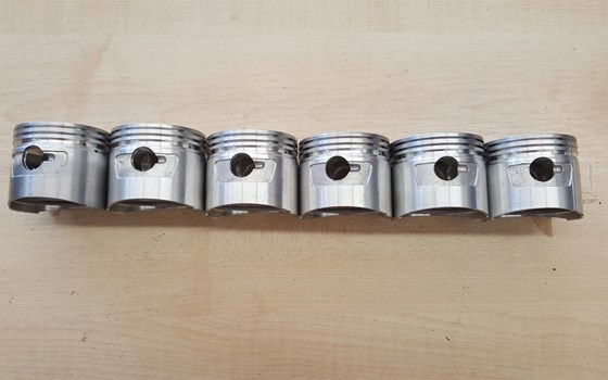 Umgebautes Motorrad Benelli 900 sei von Motorrad Scheunpflug e.K. - Bild 15 Umgebautes Motorrad Benelli 900 sei von Motorrad Scheunpflug e.K. - Bild 15