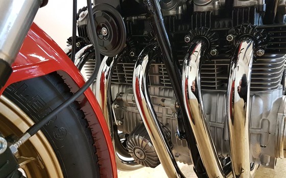 Umgebautes Motorrad Benelli 900 sei von Motorrad Scheunpflug e.K. - Bild 4 Umgebautes Motorrad Benelli 900 sei von Motorrad Scheunpflug e.K. - Bild 4