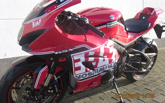 Umgebautes Motorrad Suzuki GSX-R 1000 von Motorrad Nölte - Bild 2 Umgebautes Motorrad Suzuki GSX-R 1000 von Motorrad Nölte - Bild 2