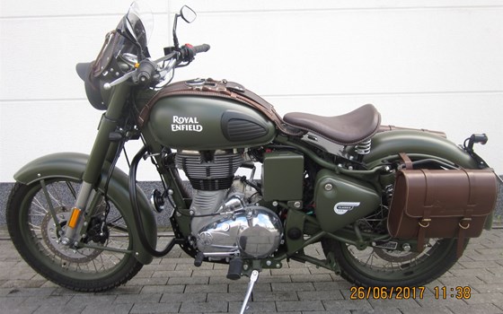 Umgebautes Motorrad Royal Enfield Classic 500 EFI Battle Green von Motorrad Nölte - Bild 1 Umgebautes Motorrad Royal Enfield Classic 500 EFI Battle Green von Motorrad Nölte - Bild 1
