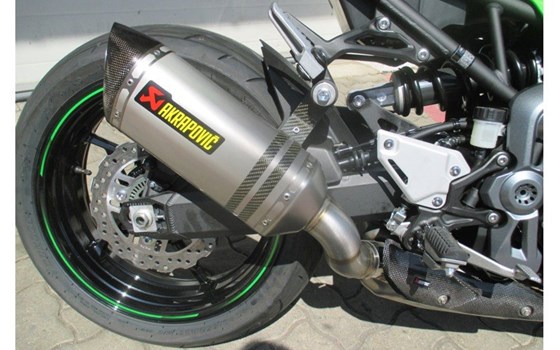 Umgebautes Motorrad Kawasaki Z900 von Motor-Bike - Bild 9 Umgebautes Motorrad Kawasaki Z900 von Motor-Bike - Bild 9