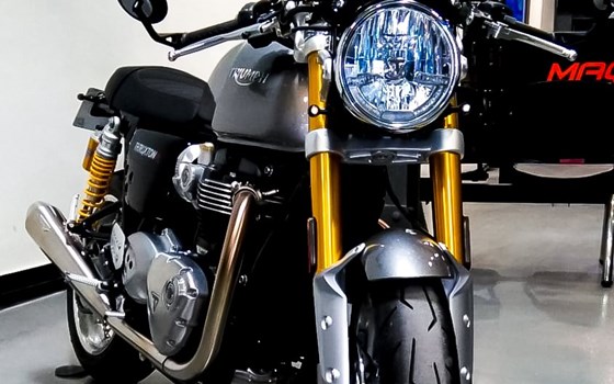Umgebautes Motorrad Triumph Thruxton 1200R von MAQUINA MOTORS - Bild 1 Umgebautes Motorrad Triumph Thruxton 1200R von MAQUINA MOTORS - Bild 1