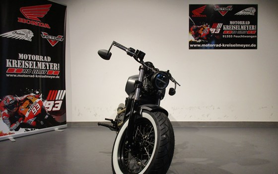 Umgebautes Motorrad Indian Scout Bobber 1131 von Motorrad Kreiselmeyer GmbH - Bild 2 Umgebautes Motorrad Indian Scout Bobber 1131 von Motorrad Kreiselmeyer GmbH - Bild 2