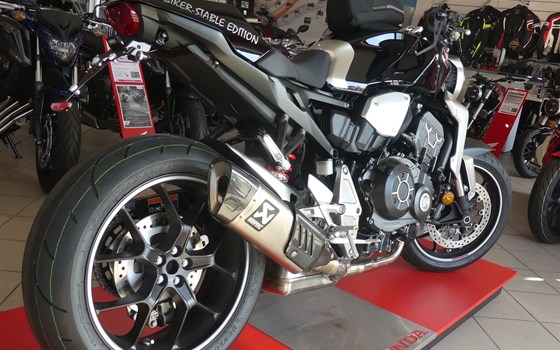 Umgebautes Motorrad Honda CB 1000 R von Biker Stable GmbH & Co. KG - Bild 22 Umgebautes Motorrad Honda CB 1000 R von Biker Stable GmbH & Co. KG - Bild 22